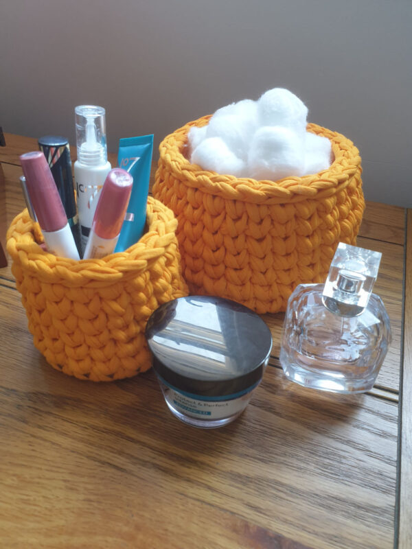 Circular Acrylic Patterned Crochet Base