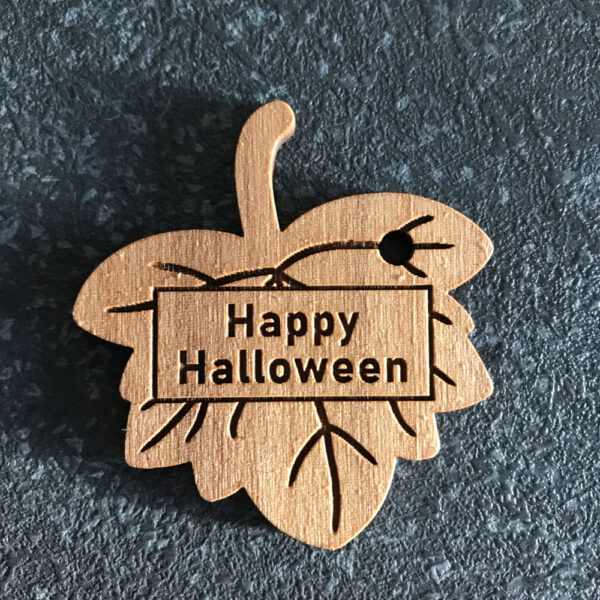 Personalised Walnut Leaf Tags